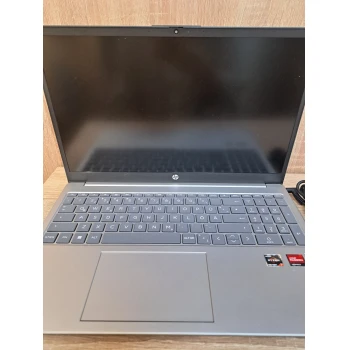 Laptop HP 15-fc0xxx