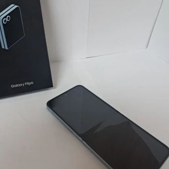 Telefon Samsung Galaxy Z Flip 6 12/512 GB Black