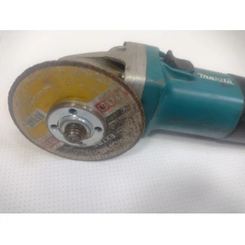 Polizor Unghiular Makita 9555nb