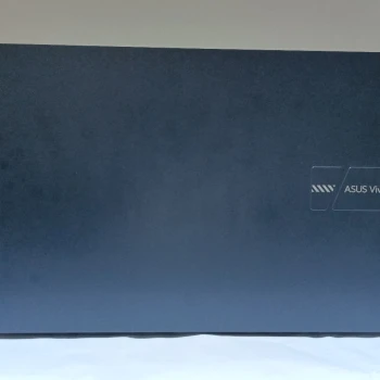 Asus VivoBook 15X  4/256 GB Black