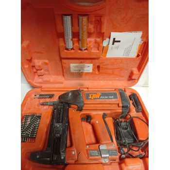 Pistol de batut cuie cu gaz Spit Pulsa 700E