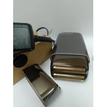 Aparat de ras Babyliss Pro Titanium