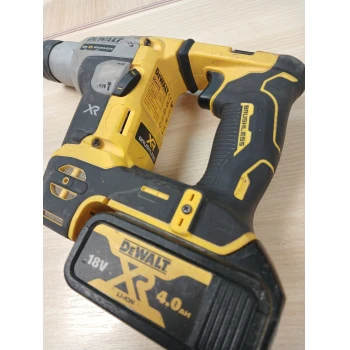 Ciocan rotopercutor DeWalt  DCH172