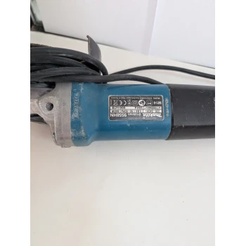 Makita 9558HN