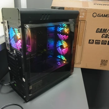 Unitate PC Gamemax Moonlight FRGB