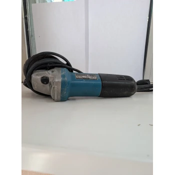 Makita 9558HN