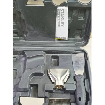 Scule electrice suflanta de aer cald Stanley Fatmax