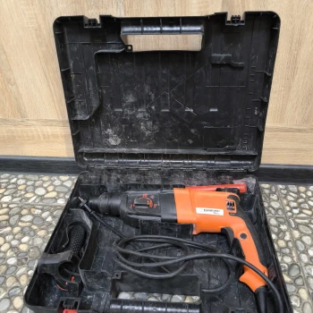 Ciocan rotopercutor Hammer 750pm