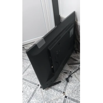 TV Samsung UE32J4000AK