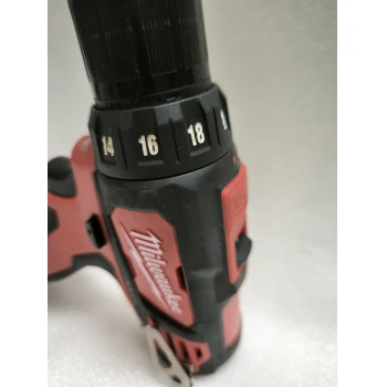Surubelnita electrica Milwaukee M12 BDD