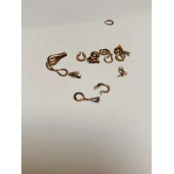 Fragmente din Aur Proba 585 0.8gr