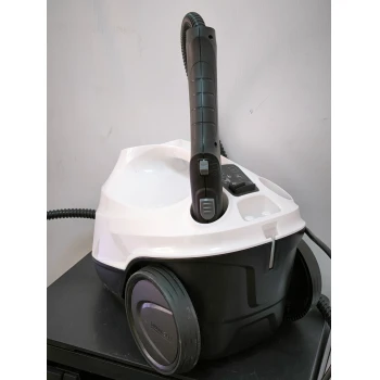 Aparat de curatat cu aburi Karcher SC3