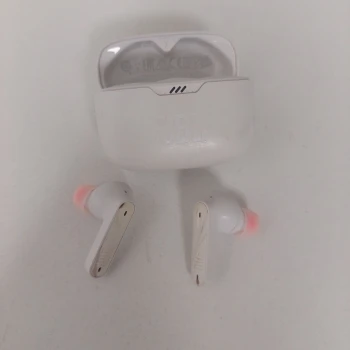 Casti JBL Tune 230NC