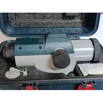 Instrument de măsură Bosch GOL 32 G