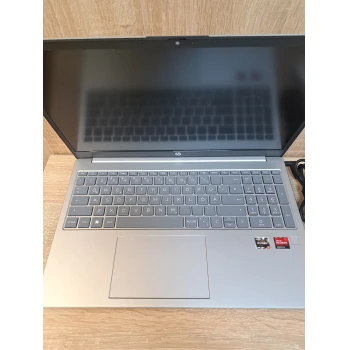Laptop HP 15-fc0xxx