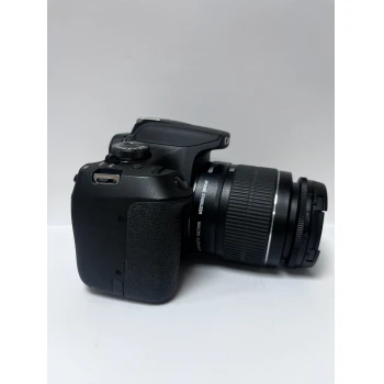 Canon EOS 2000D