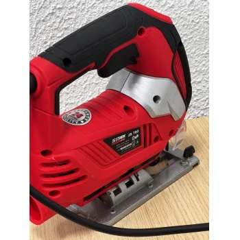 Fierăstrău pentru decupat Stark JS-780