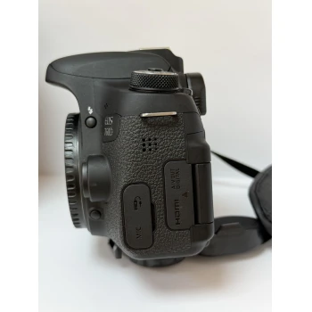 Aparat foto Canon EOS 760D