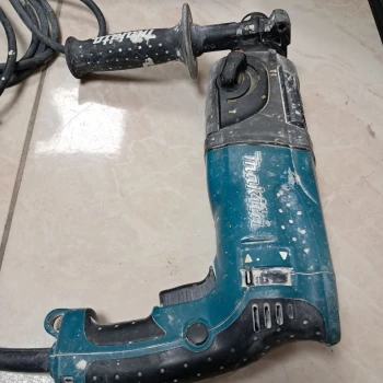 Makita HR2470