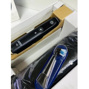 Oral B iO series 6