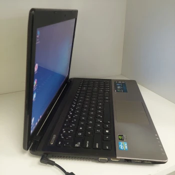 Asus K55VM