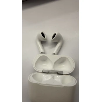 Apple AirPods 4 ANC