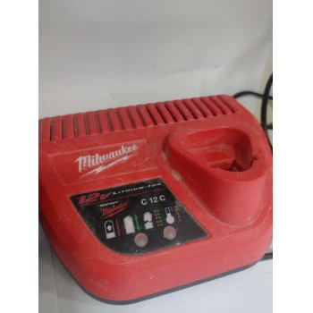 MILWAUKEE M12 3PL