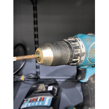 Makita DF457D