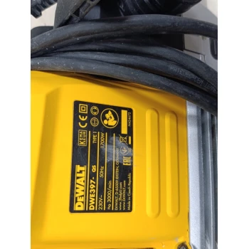 Ferastrau DeWalt DWE397-QS