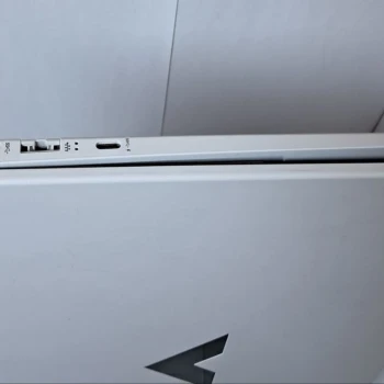 Laptop HP Victus 15-FA0XXX Silver