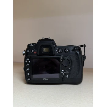 Aparat digital Nikon D300 Black