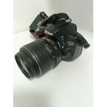 Aparat foto Nikon D5100