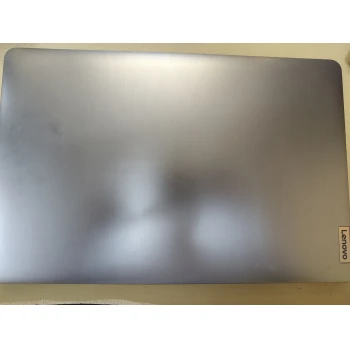 Laptop Lenovo 82 KU