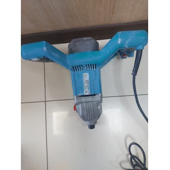 Mixer pentru Constructii Total TD614006