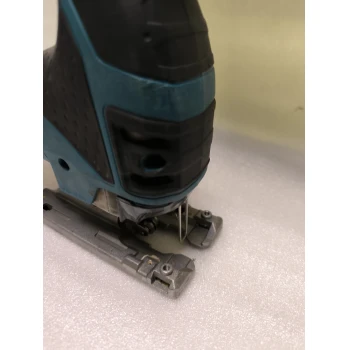 Fierastrau pendular Makita 4351FCT