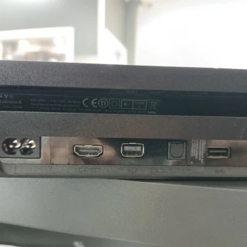 Sony Playstation 4 Pro 1 Tb