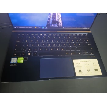 Laptop Asus ZenBook 14 Black