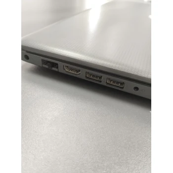 Loptop HP 250G7