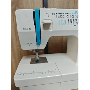 Masina de cusut Minevra select 45