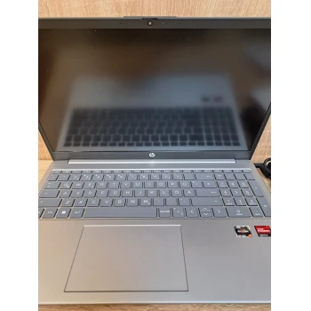 Laptop HP 15-fc0xxx