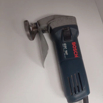 Foarfeca electrica de taiat metal Bosch GSC 160