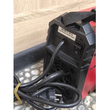 Aparat de sudură cu invertor IGBT Arccaptain Arc130