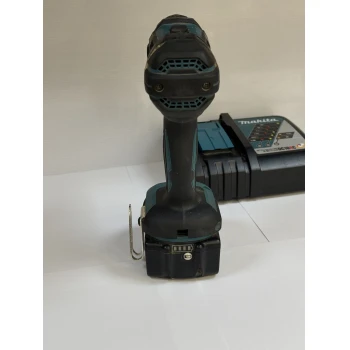 Masina de gaurit Makita DDF482