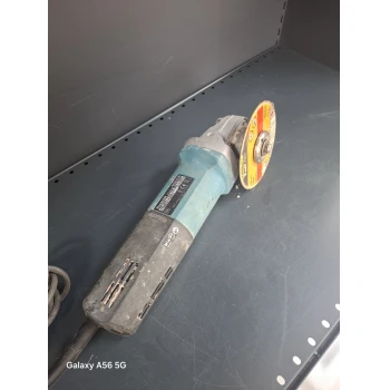 Polizor unghiular Makita 9565CR