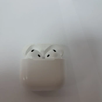 Căști Apple AirPods 4