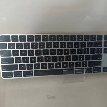 Tastatura Apple A2520