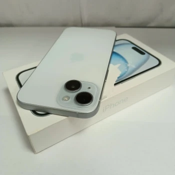 Telefon Apple iPhone 15 6/128 GB White