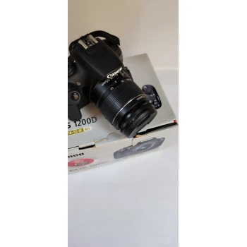 Aparat foto Canon EOS 1200 D