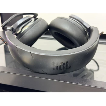 Casti JBL Quantum 810