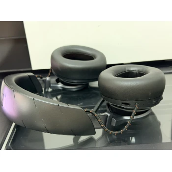 Casti JBL Quantum 810